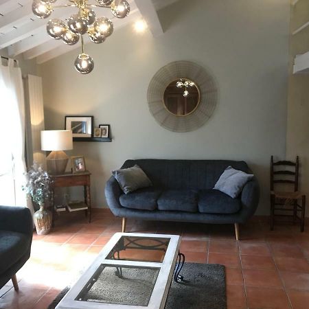 Ferienwohnung Arelate Sejour Arles Exterior foto