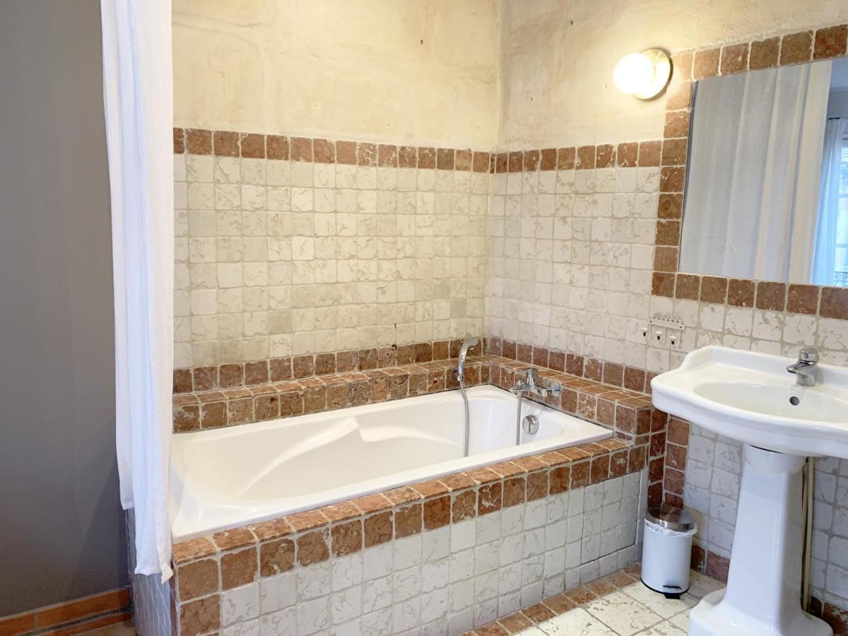 Ferienwohnung Arelate Sejour Arles Exterior foto